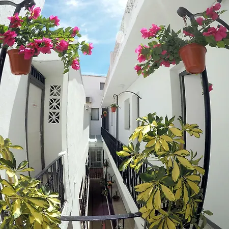 Euro Holitel 푸엔히롤라