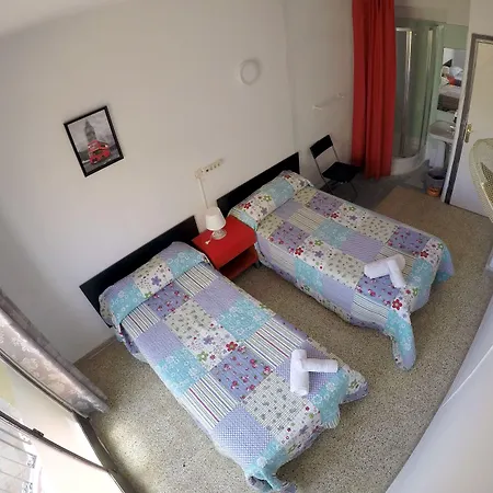 게스트하우스 Euro Holitel 푸엔히롤라