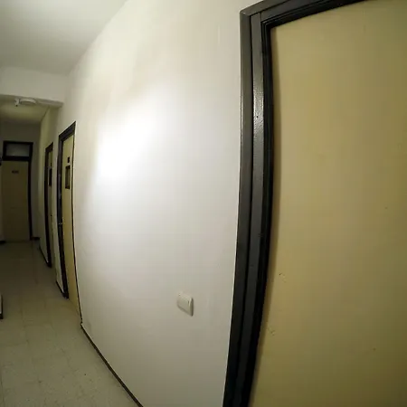 Euro Holitel 푸엔히롤라