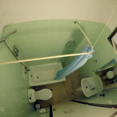 Euro Holitel Casa de hóspedes 3*