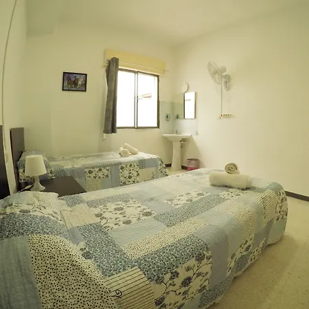 Euro Holitel 招待所 丰希罗拉