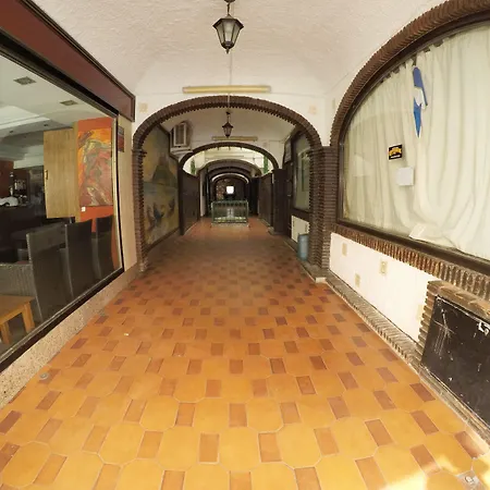 Euro Holitel 招待所 丰希罗拉